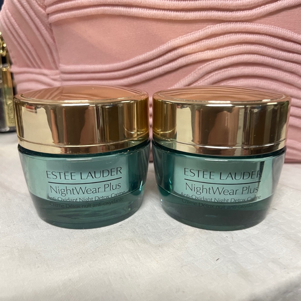 New Estée Lauder Night wear Plus .5oz